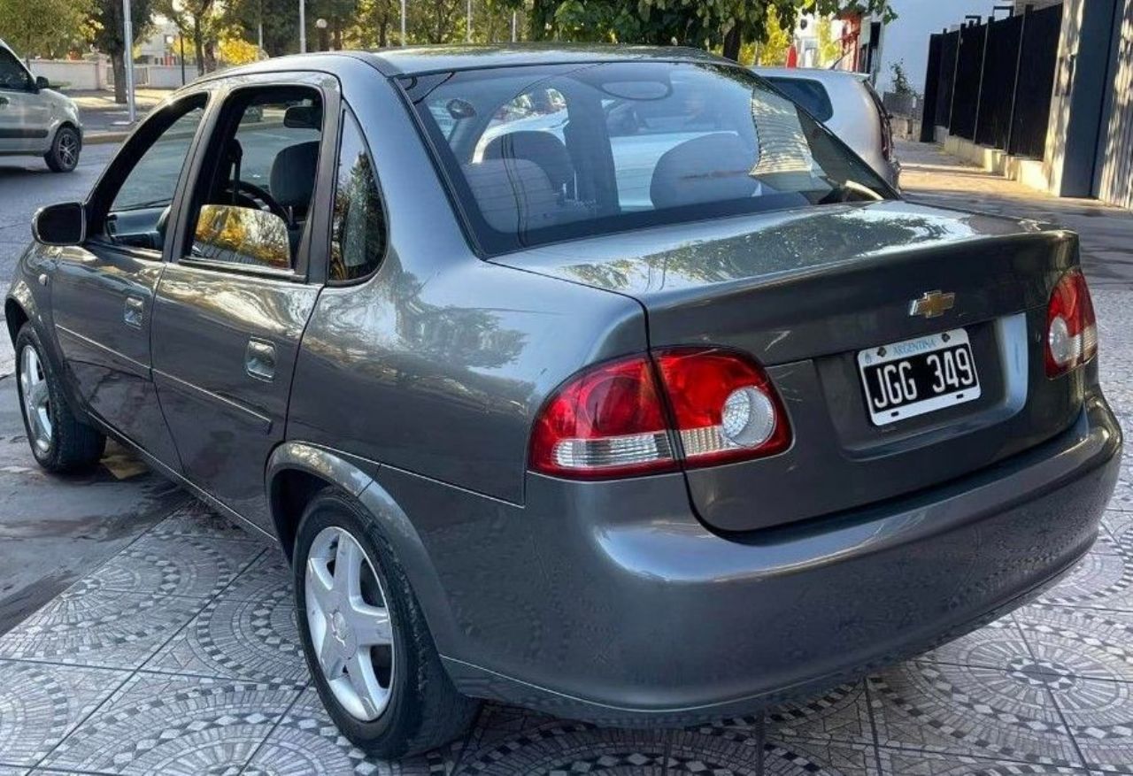 Chevrolet Classic Usado en Mendoza, deRuedas