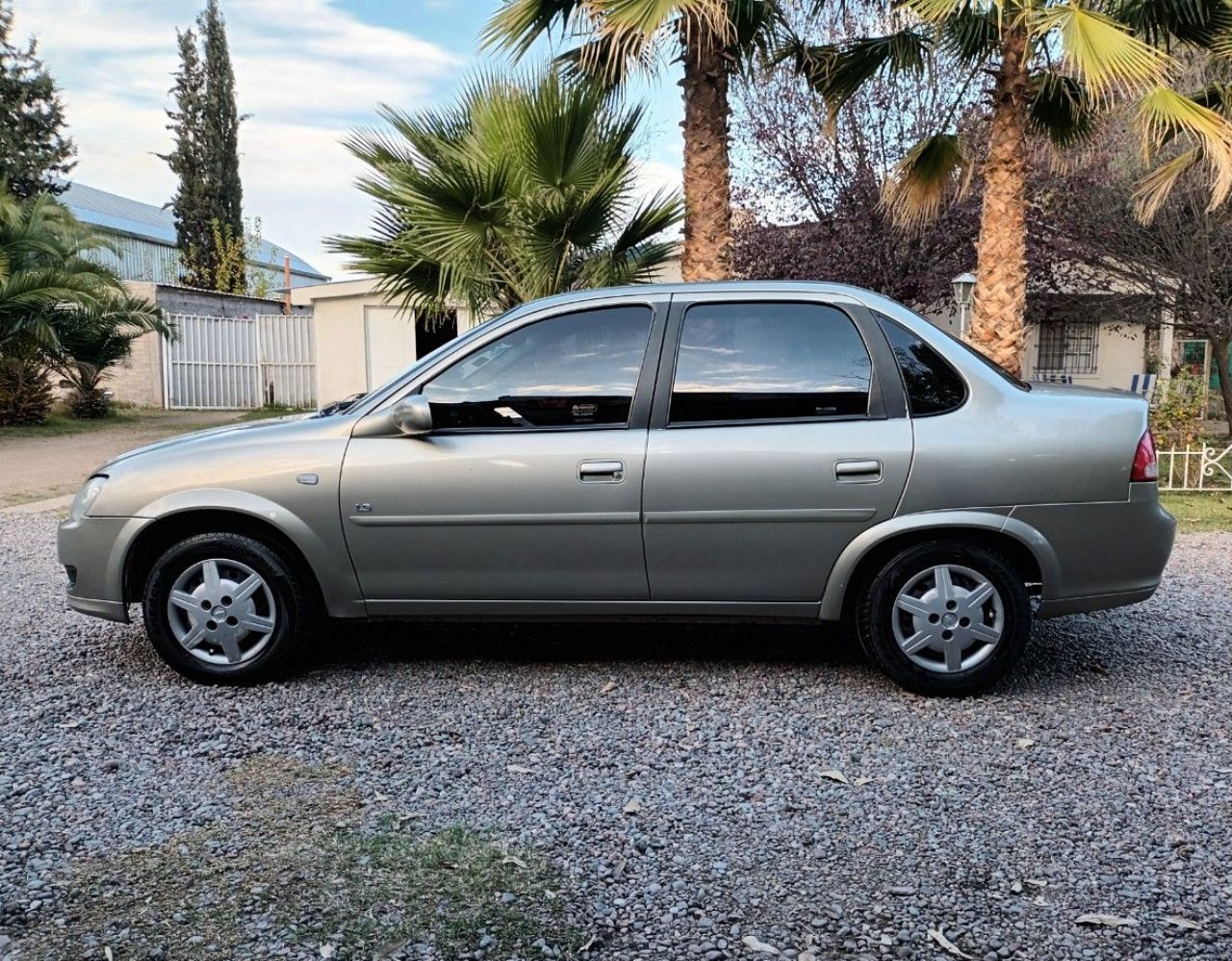 Chevrolet Classic Usado en Mendoza, deRuedas