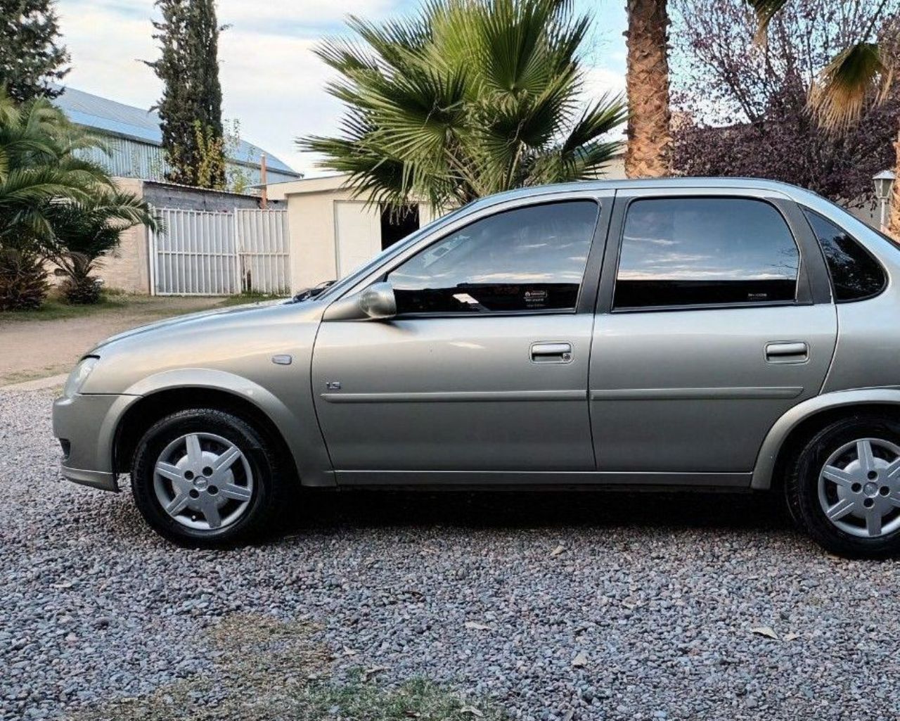 Chevrolet Classic Usado en Mendoza, deRuedas