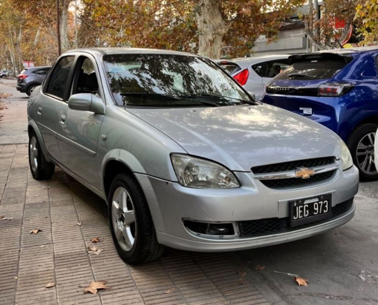 Chevrolet Classic Usado en Mendoza, deRuedas