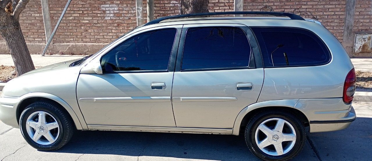 Chevrolet Classic Usado en Mendoza, deRuedas