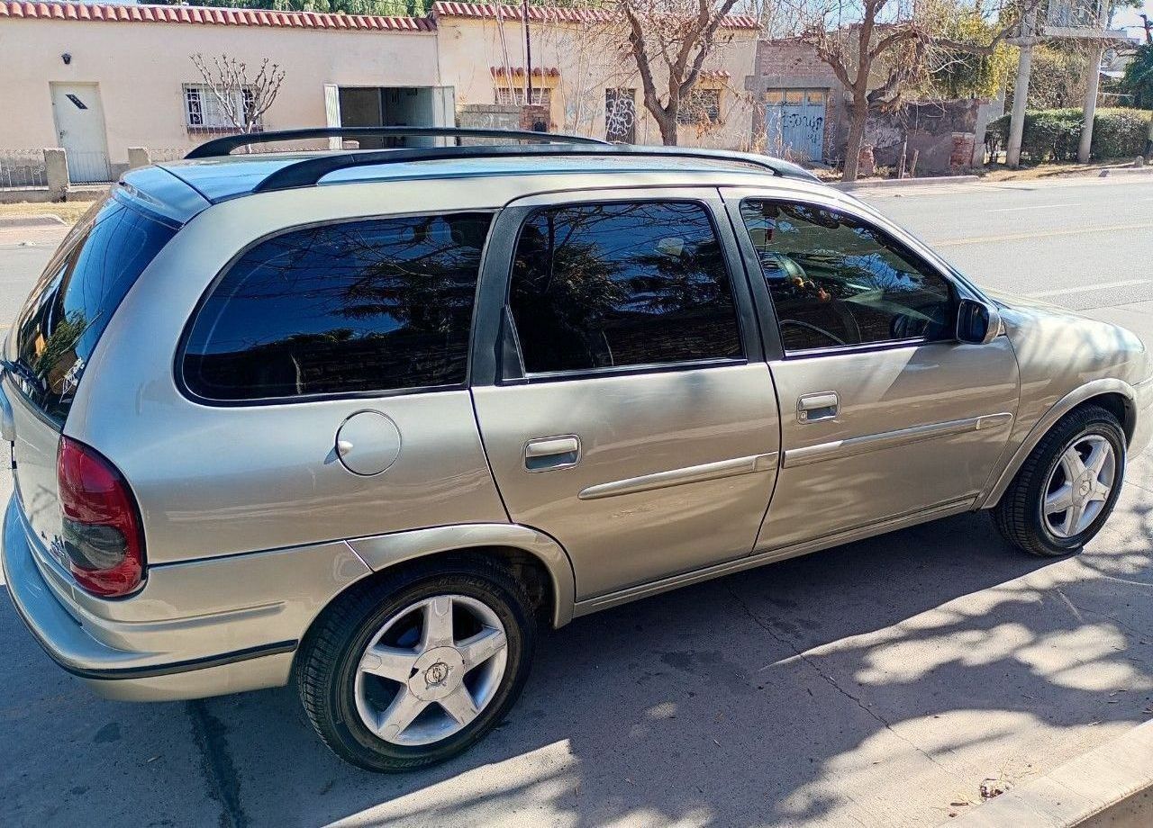 Chevrolet Classic Usado en Mendoza, deRuedas