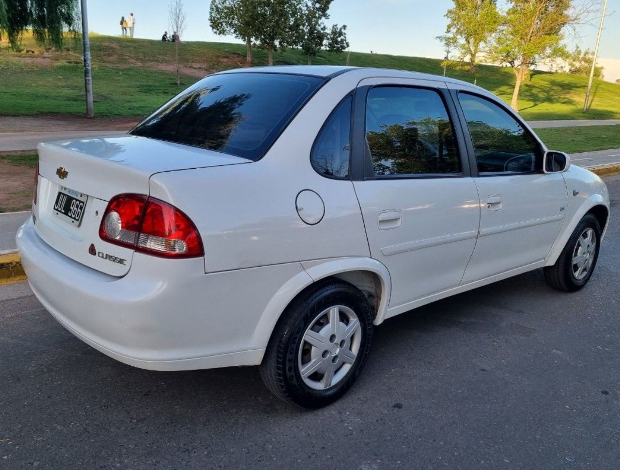 Chevrolet Classic Usado Financiado en Mendoza, deRuedas
