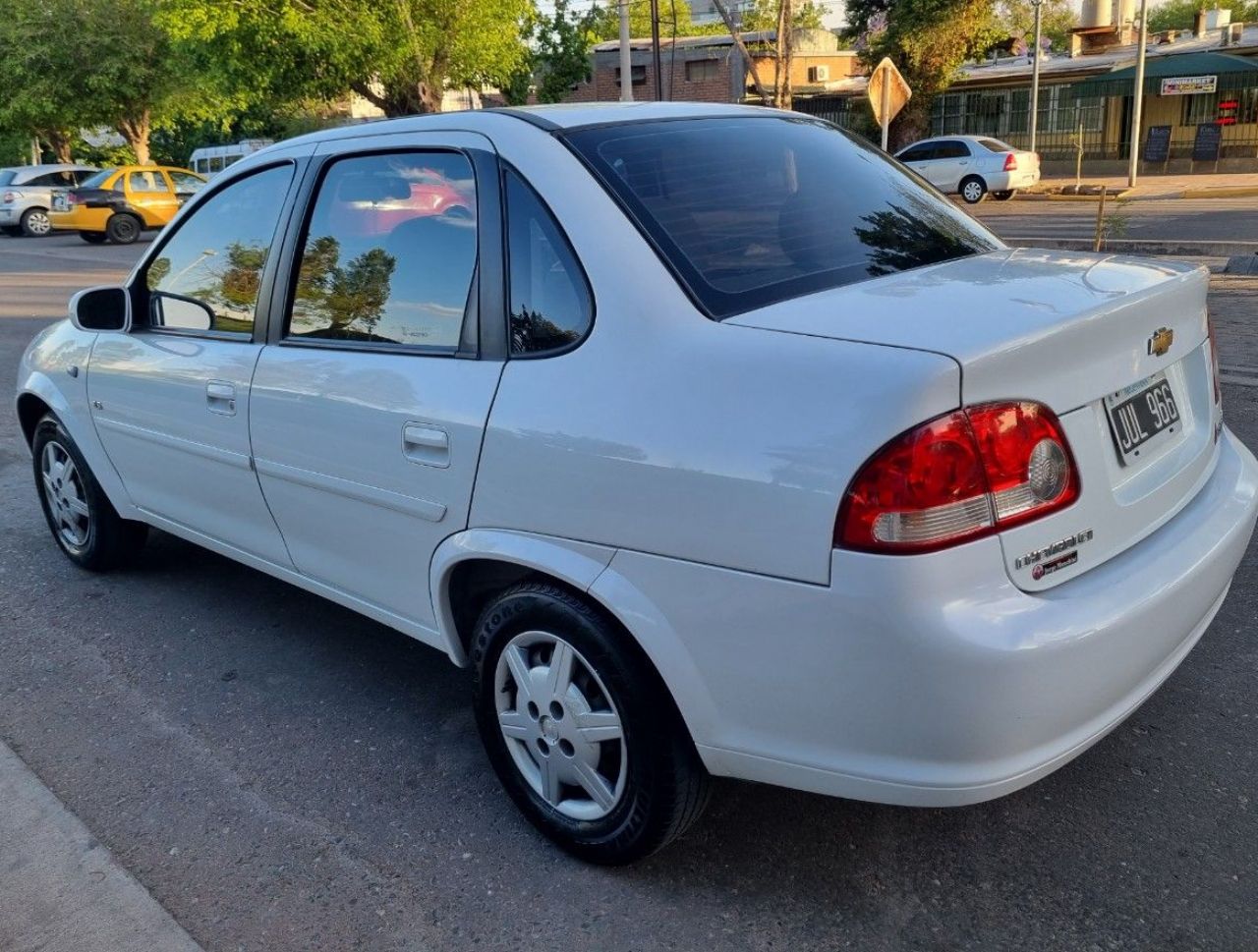 Chevrolet Classic Usado Financiado en Mendoza, deRuedas