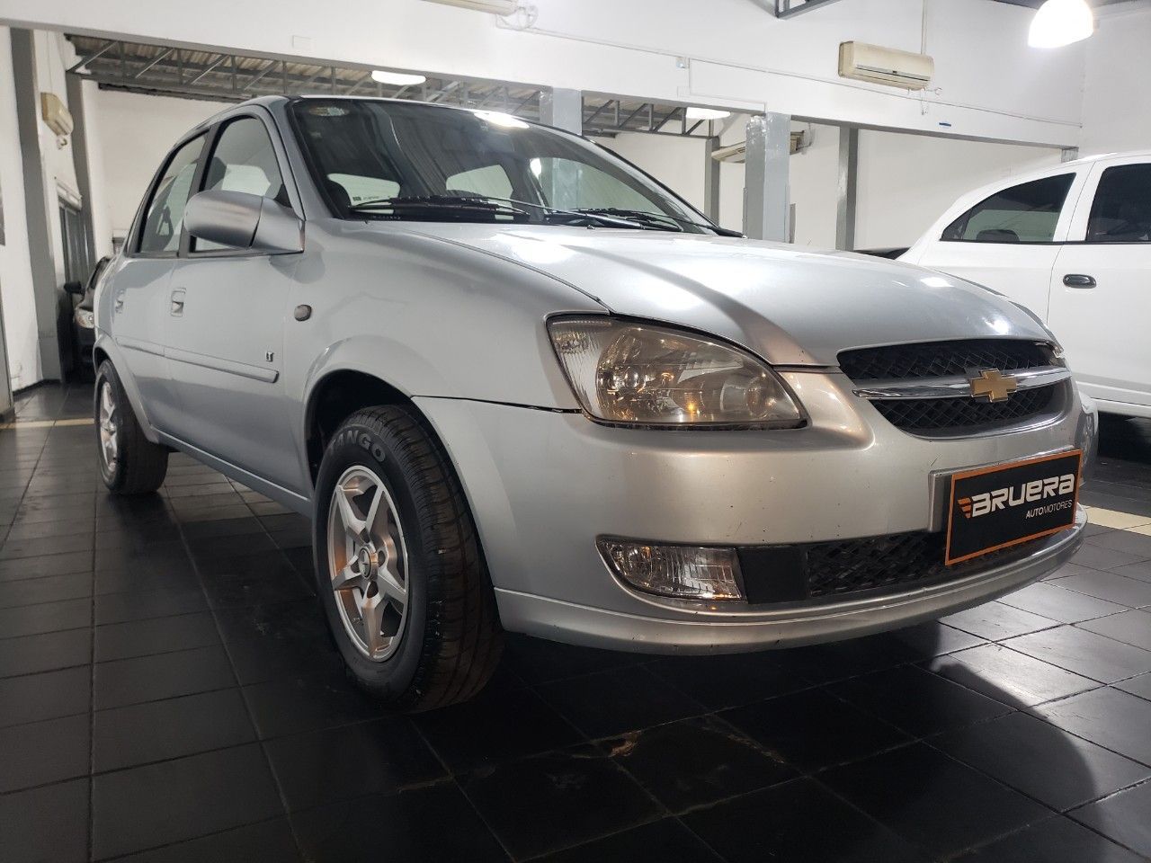 Chevrolet Classic Usado Financiado en Mendoza, deRuedas