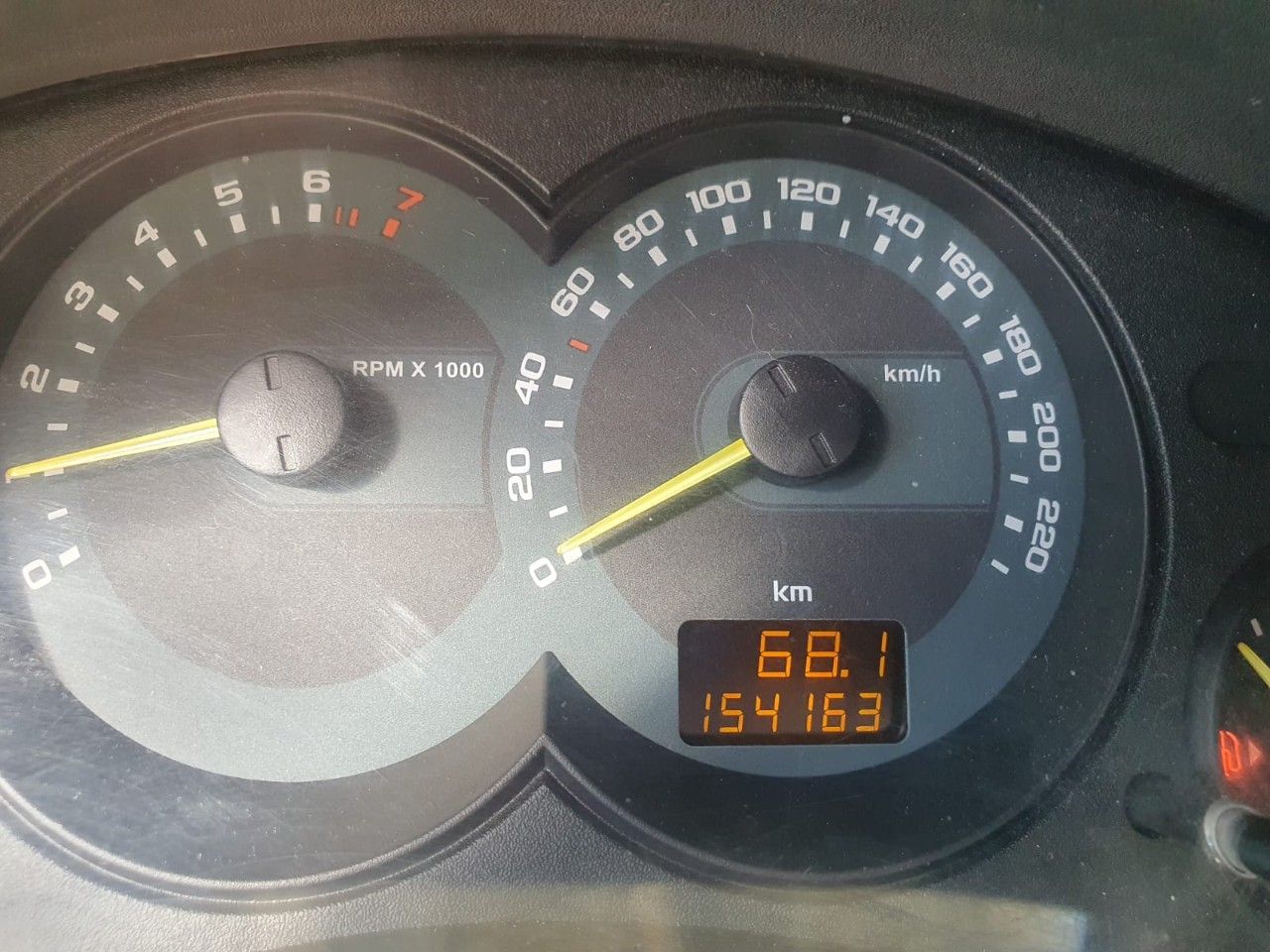 Chevrolet Classic Usado en Mendoza, deRuedas
