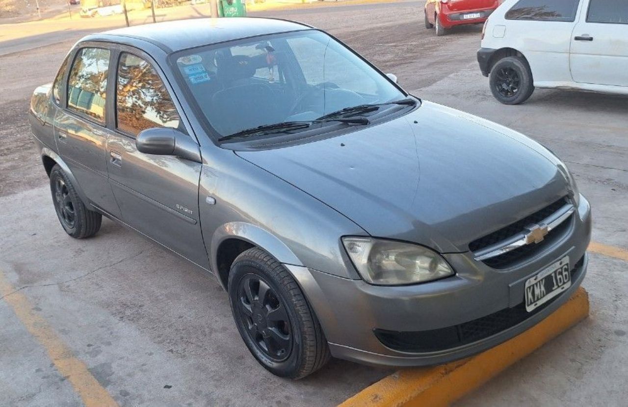 Chevrolet Classic Usado en Mendoza, deRuedas