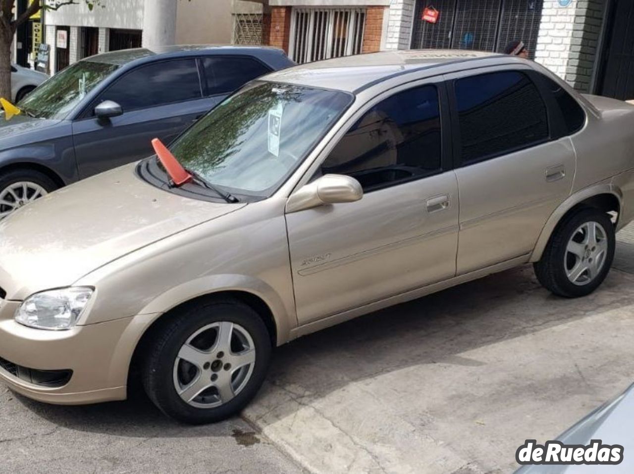Chevrolet Classic Usado en Mendoza, deRuedas