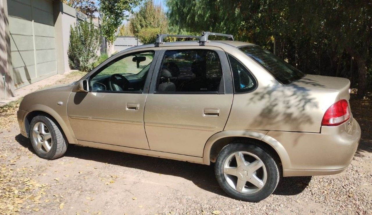 Chevrolet Classic Usado en Mendoza, deRuedas