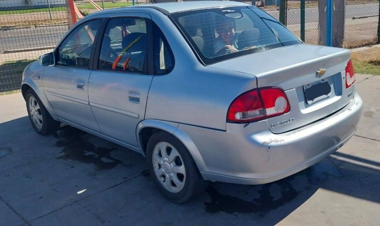 Chevrolet Classic Usado en Mendoza, deRuedas