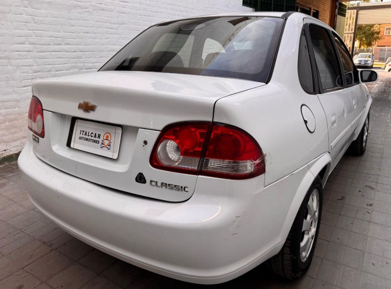 Chevrolet Classic Usado en Mendoza, deRuedas