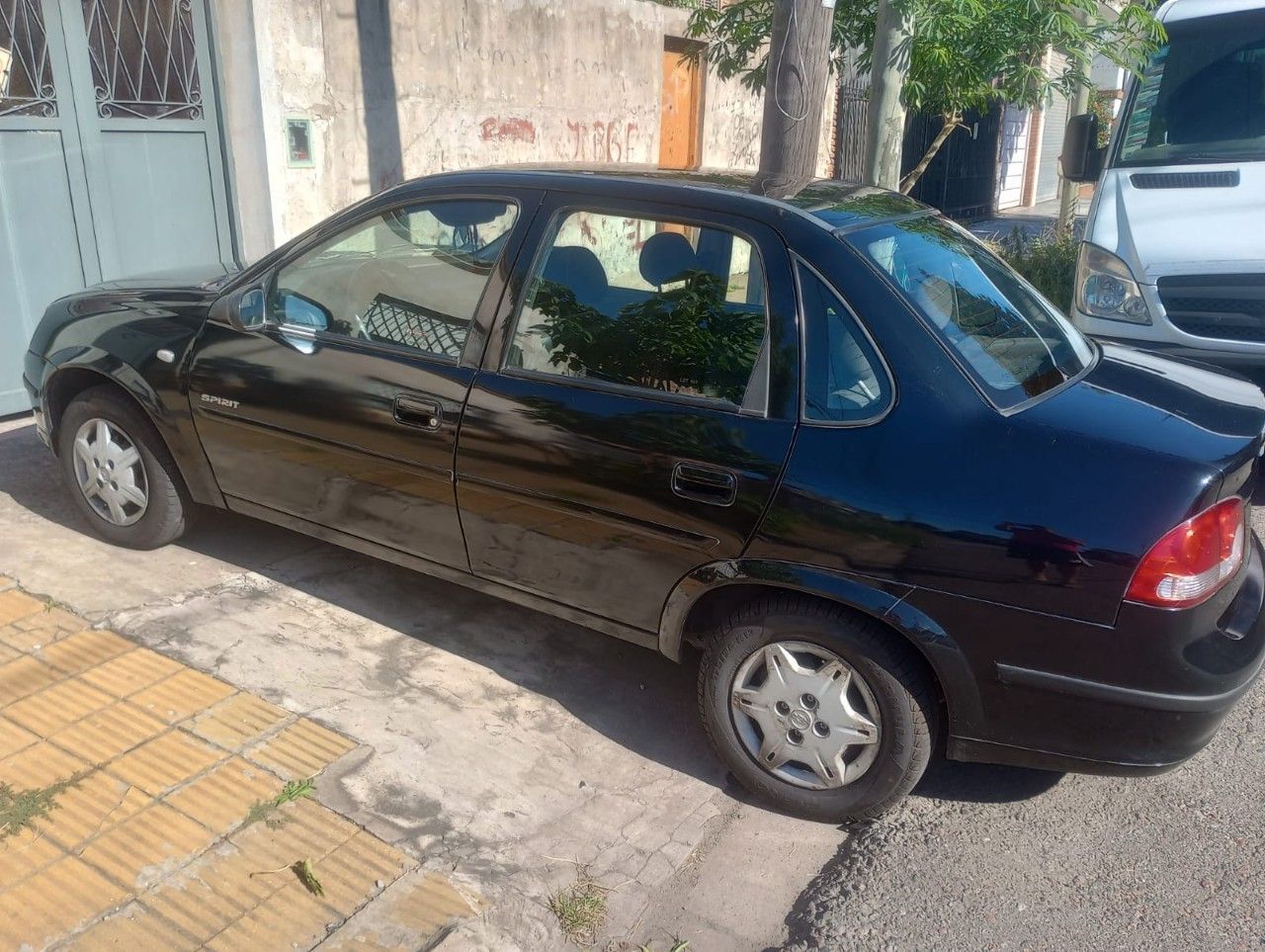 Chevrolet Classic Usado en Buenos Aires, deRuedas