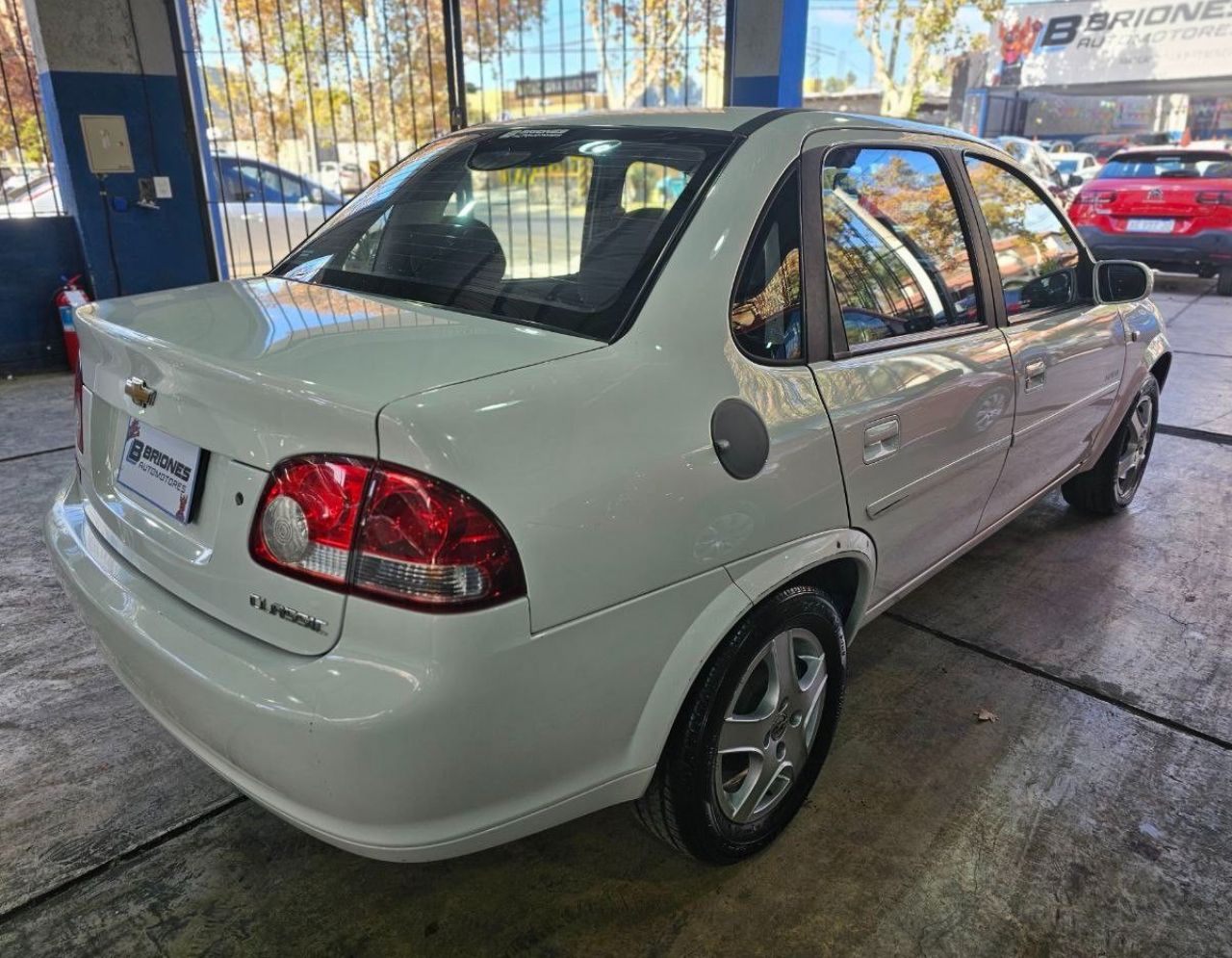 Chevrolet Classic Usado en Mendoza, deRuedas