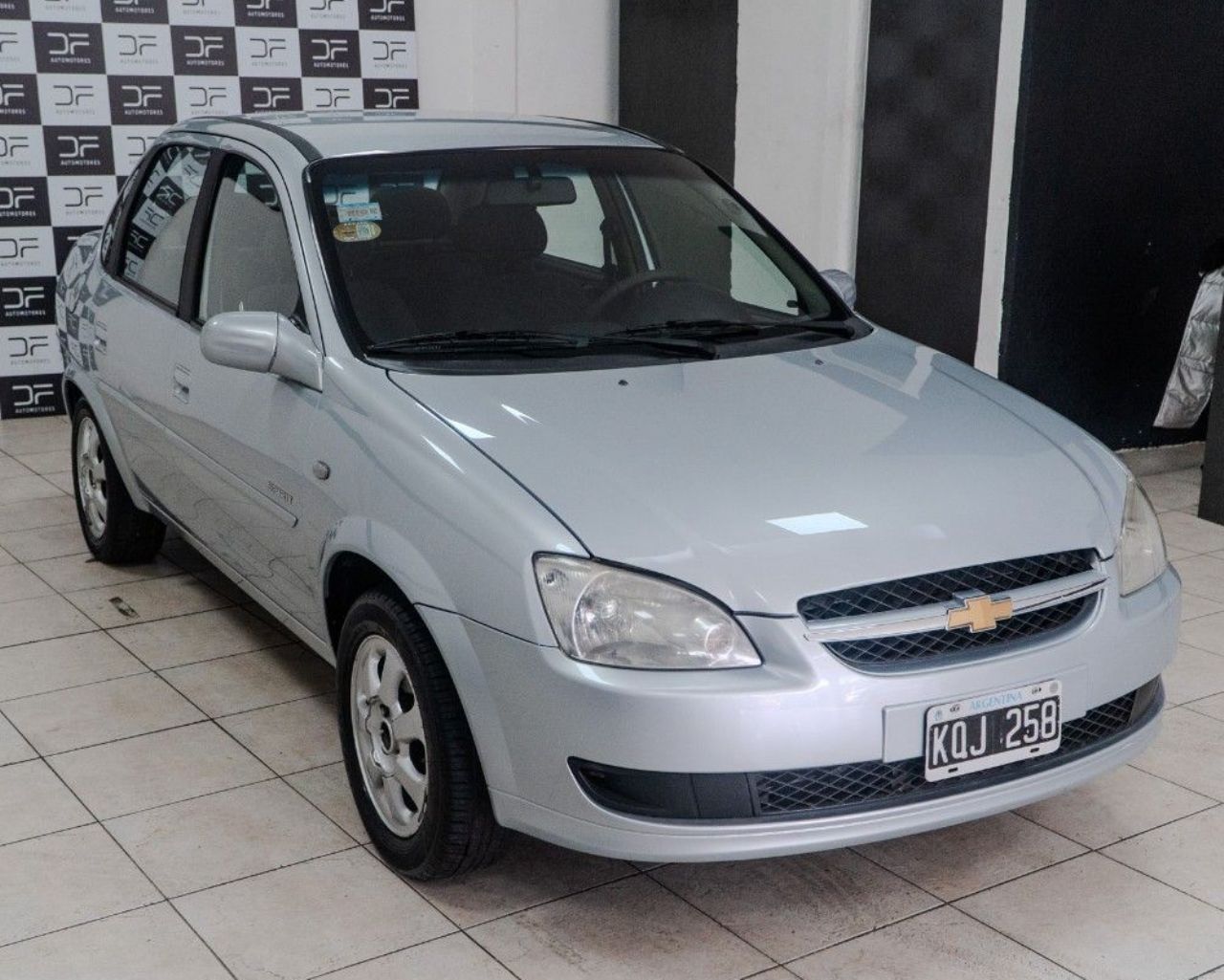 Chevrolet Classic Usado en Mendoza, deRuedas