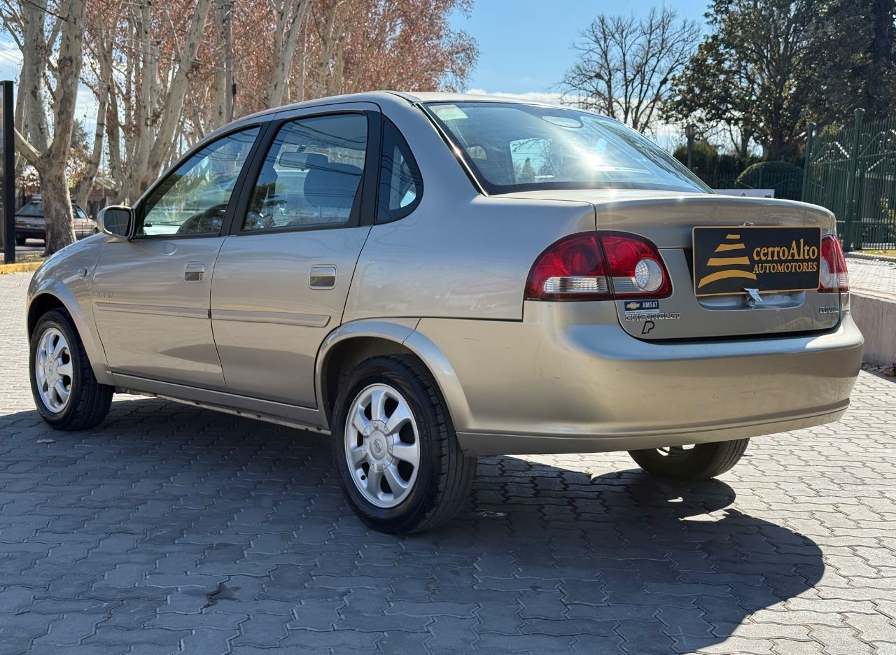 Chevrolet Classic Usado en Mendoza, deRuedas