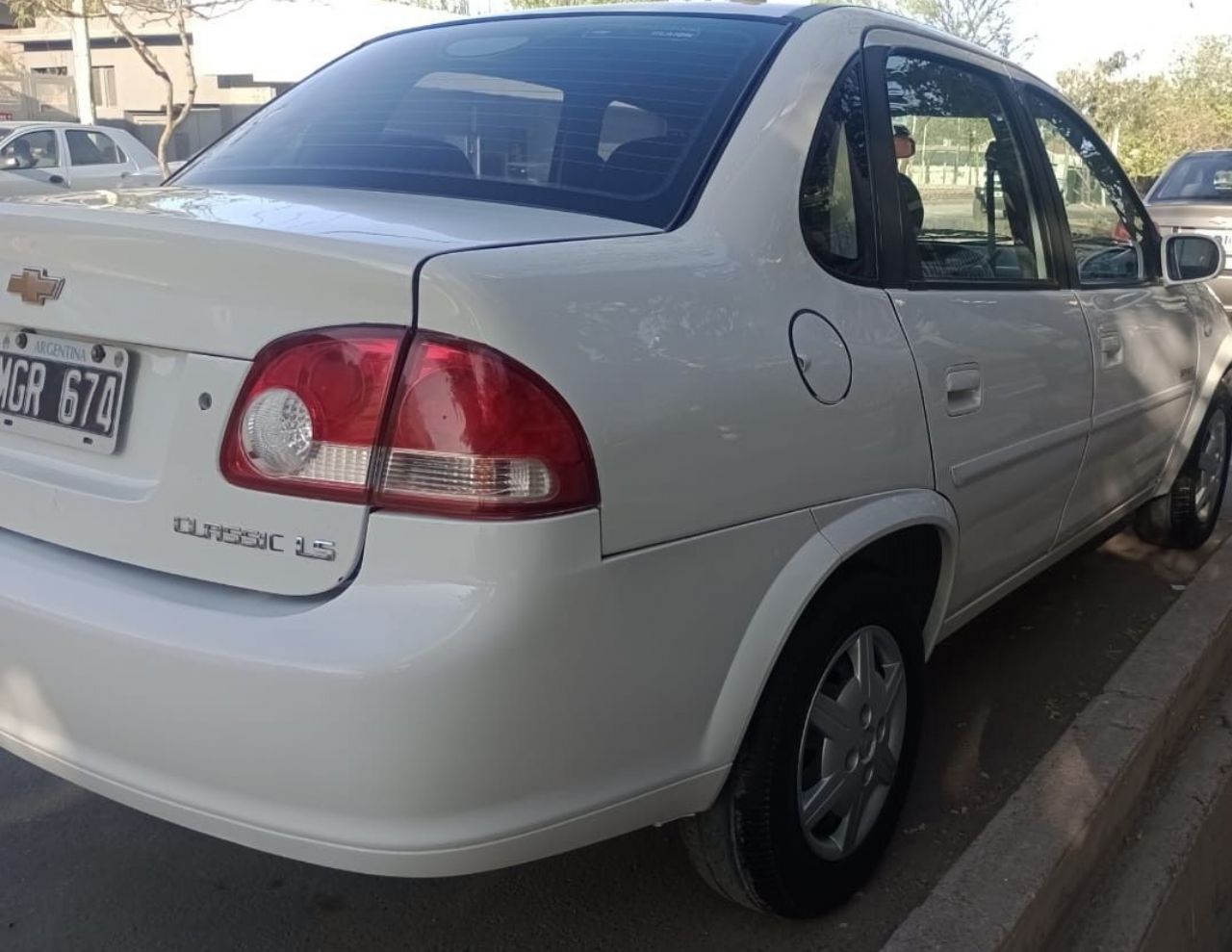 Chevrolet Classic Usado en Mendoza, deRuedas