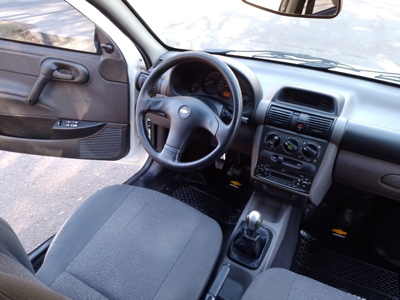 Chevrolet Classic Usado en Mendoza, deRuedas