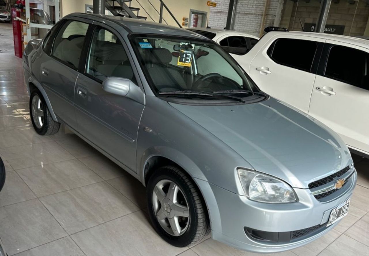 Chevrolet Classic Usado Financiado en Mendoza, deRuedas