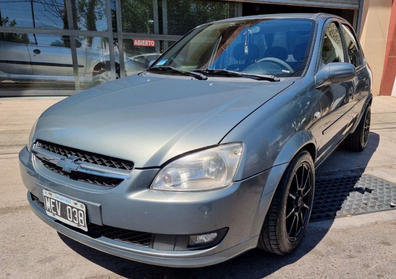 Chevrolet Classic Usado Financiado en Mendoza, deRuedas