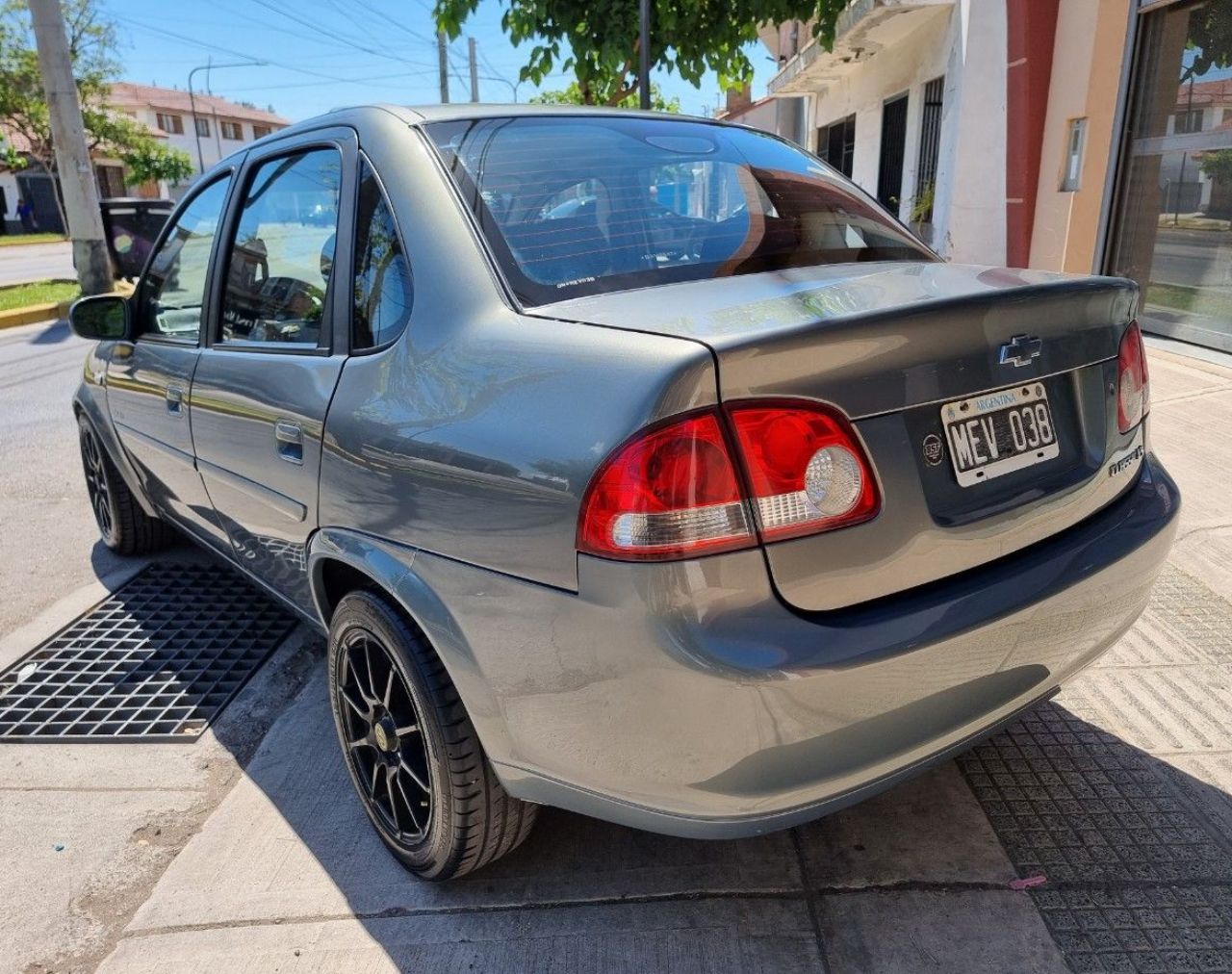 Chevrolet Classic Usado Financiado en Mendoza, deRuedas