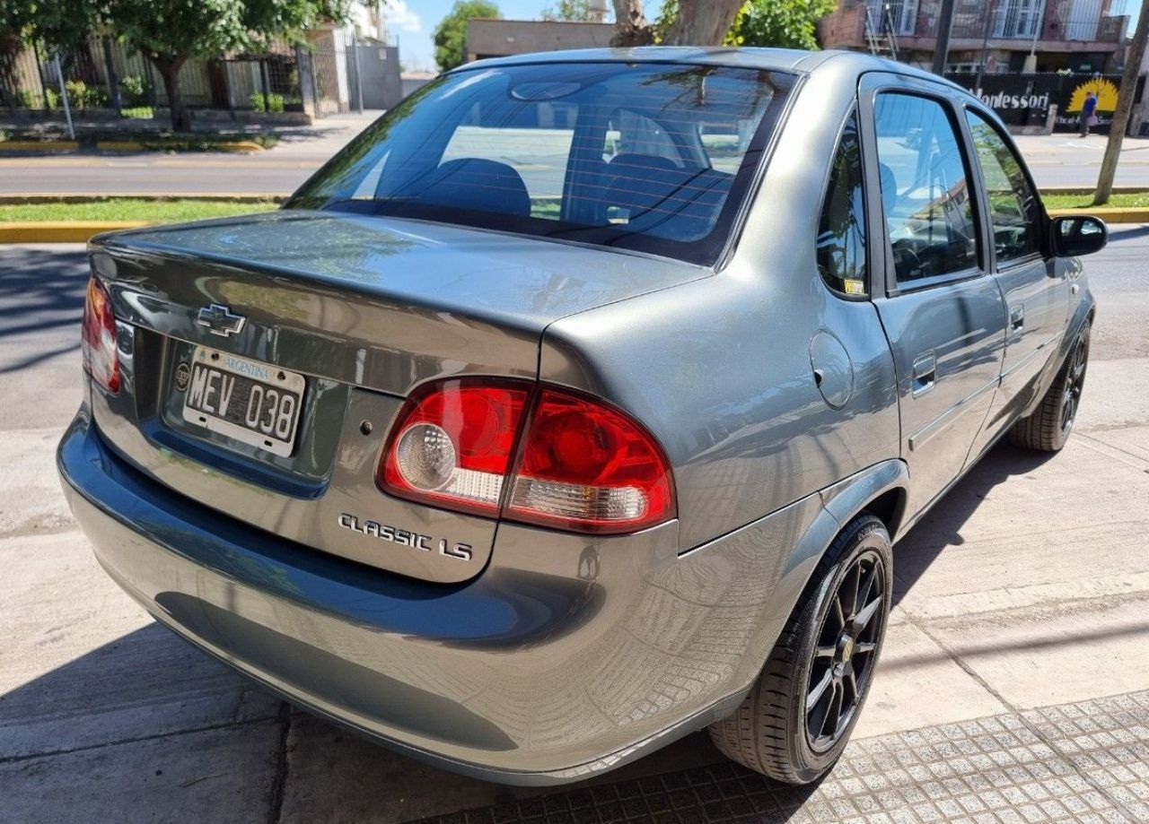Chevrolet Classic Usado Financiado en Mendoza, deRuedas