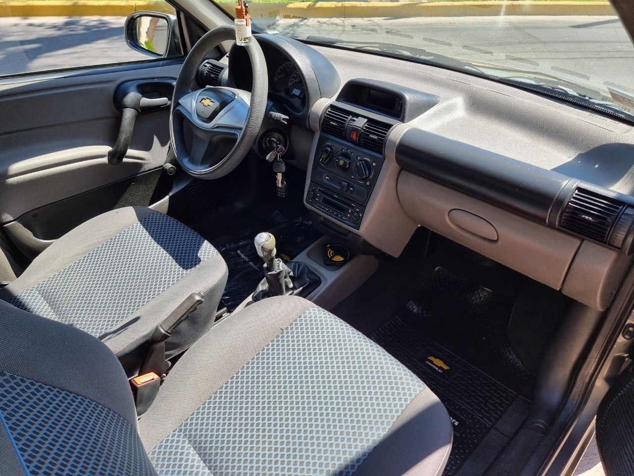 Chevrolet Classic Usado Financiado en Mendoza, deRuedas