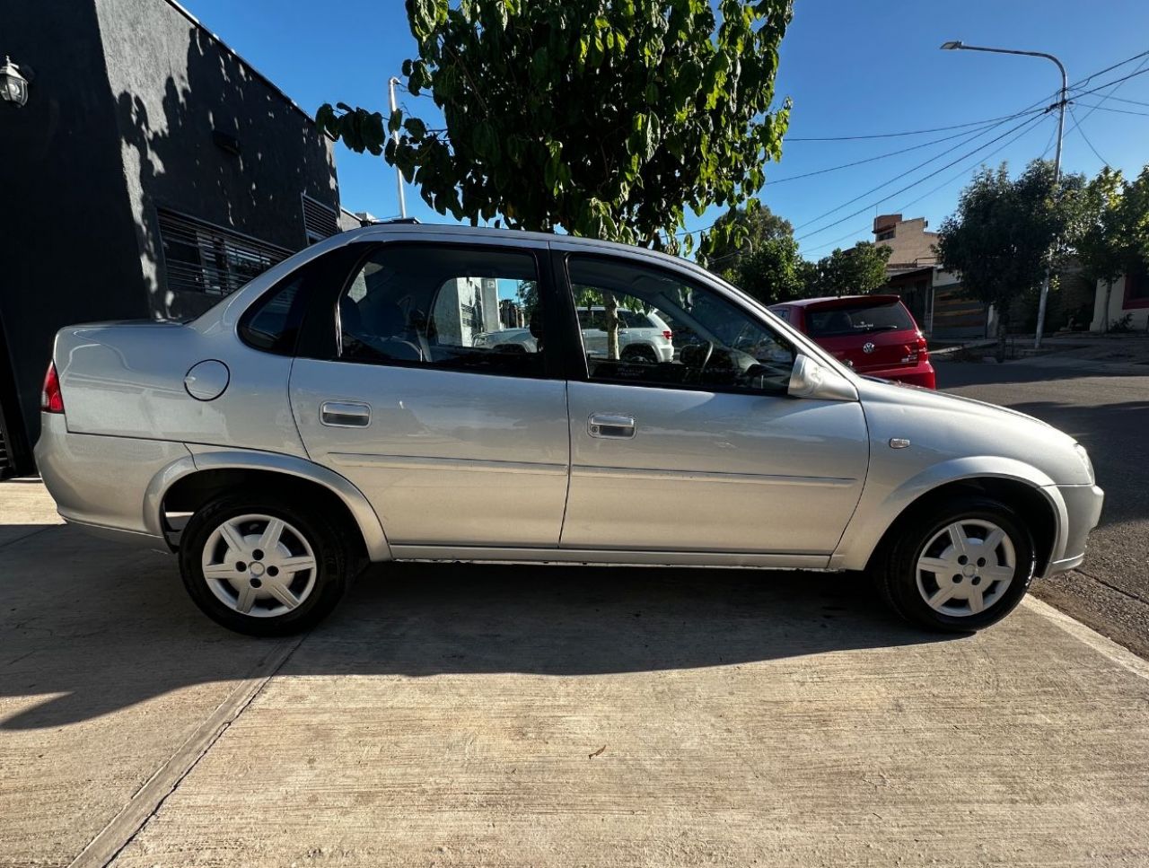 Chevrolet Classic Usado en Mendoza, deRuedas