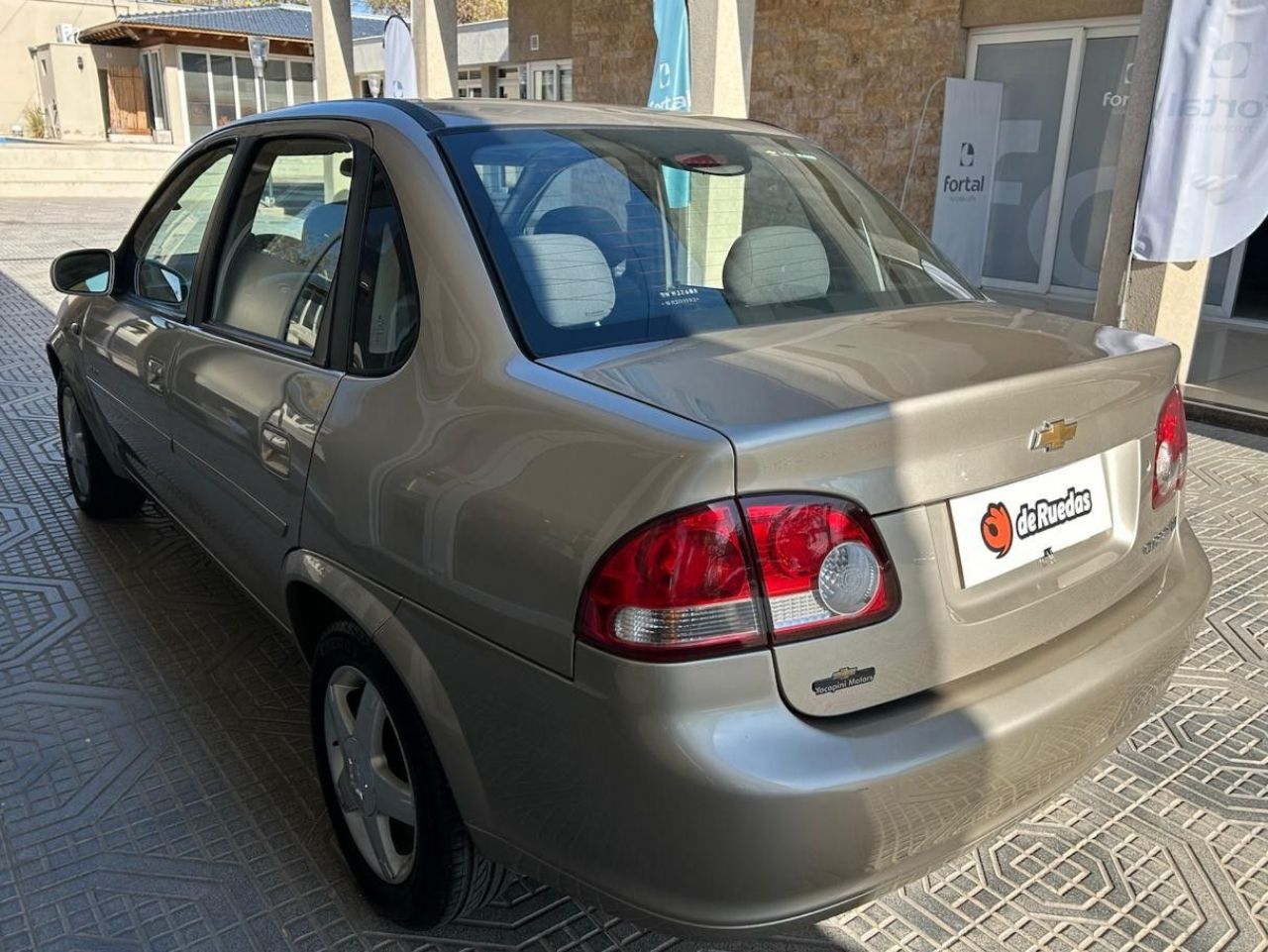 Chevrolet Classic Usado Financiado en Mendoza, deRuedas