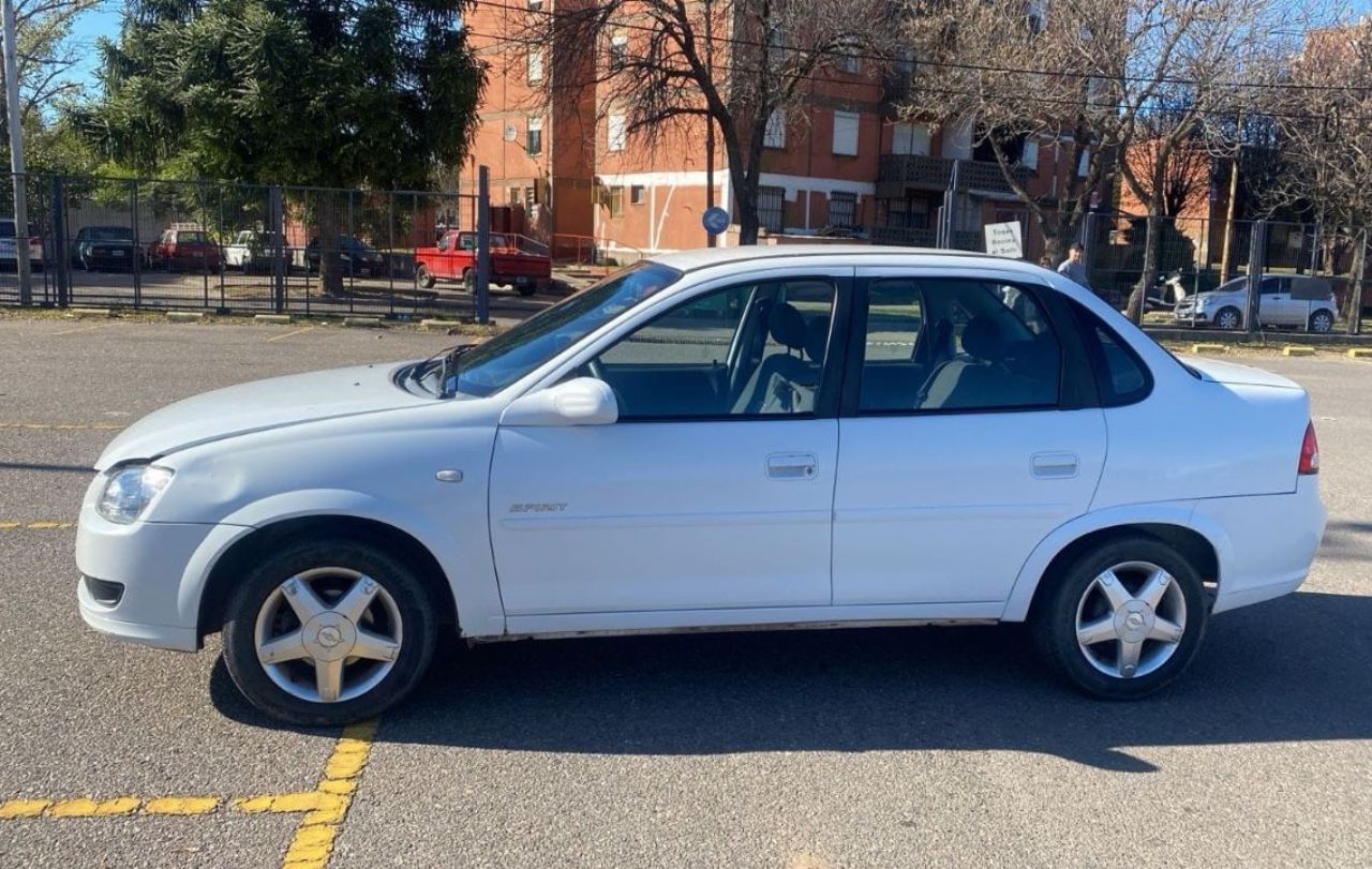 Chevrolet Classic Usado en Buenos Aires, deRuedas