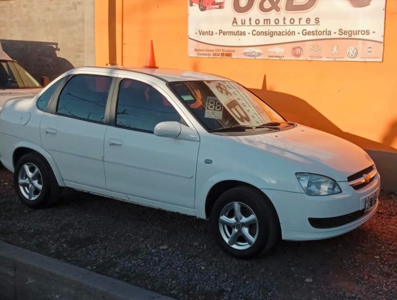 Chevrolet Classic Usado Financiado en Mendoza, deRuedas