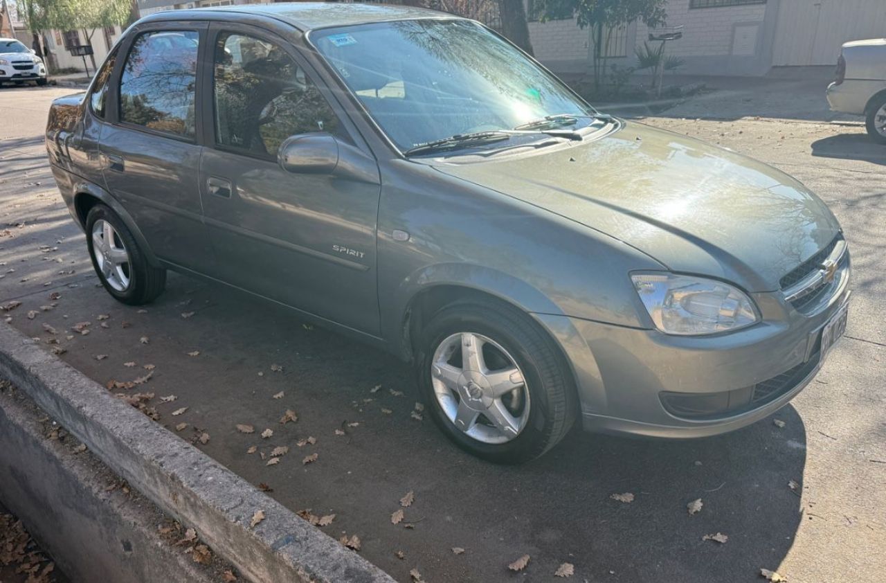 Chevrolet Classic Usado Financiado en Mendoza, deRuedas