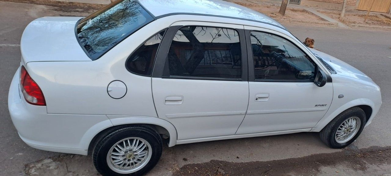 Chevrolet Classic Usado en Mendoza, deRuedas