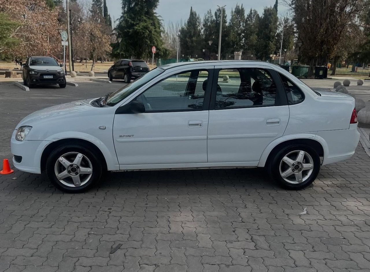 Chevrolet Classic Usado Financiado en Mendoza, deRuedas