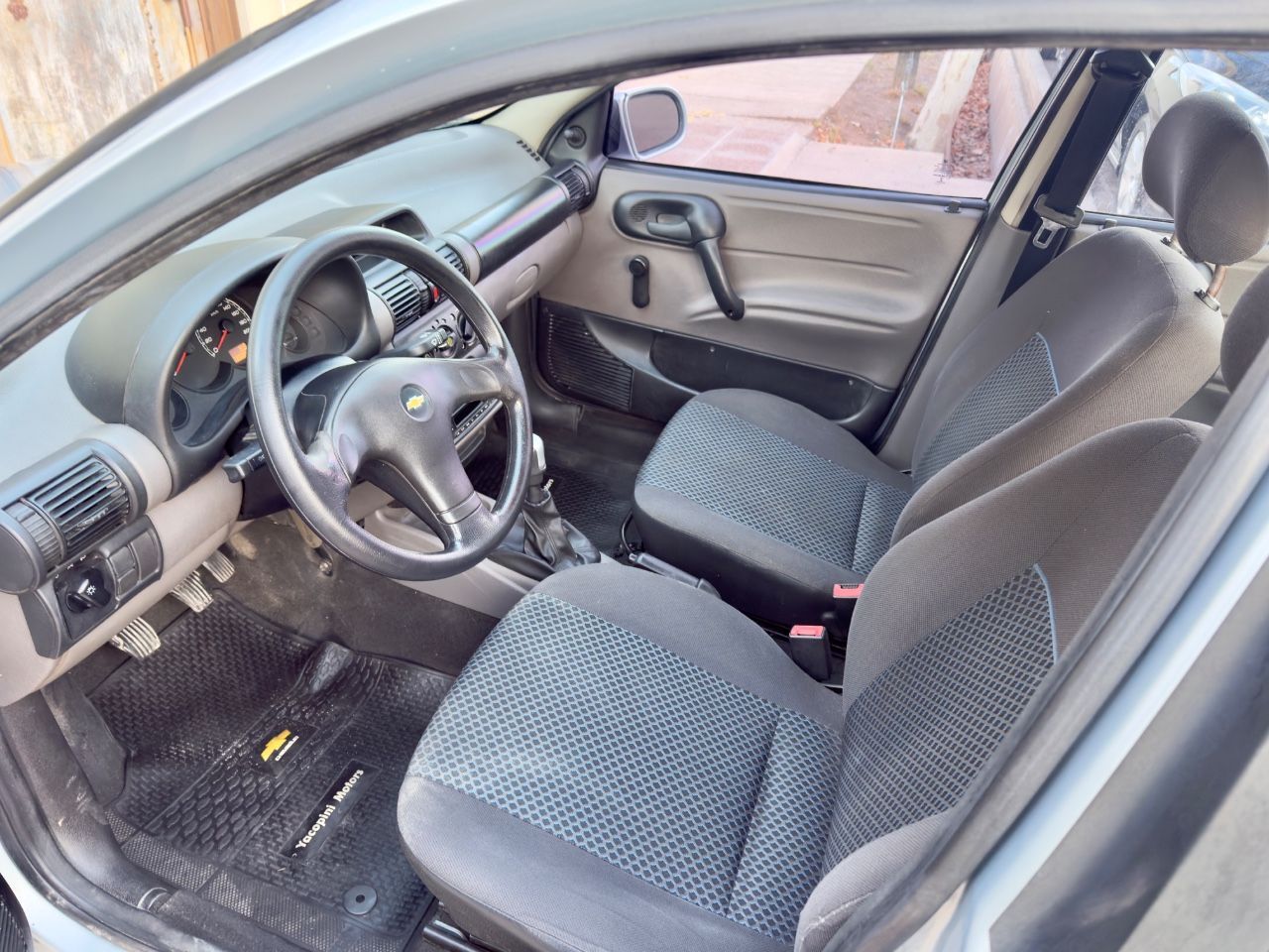 Chevrolet Classic Usado Financiado en Mendoza, deRuedas