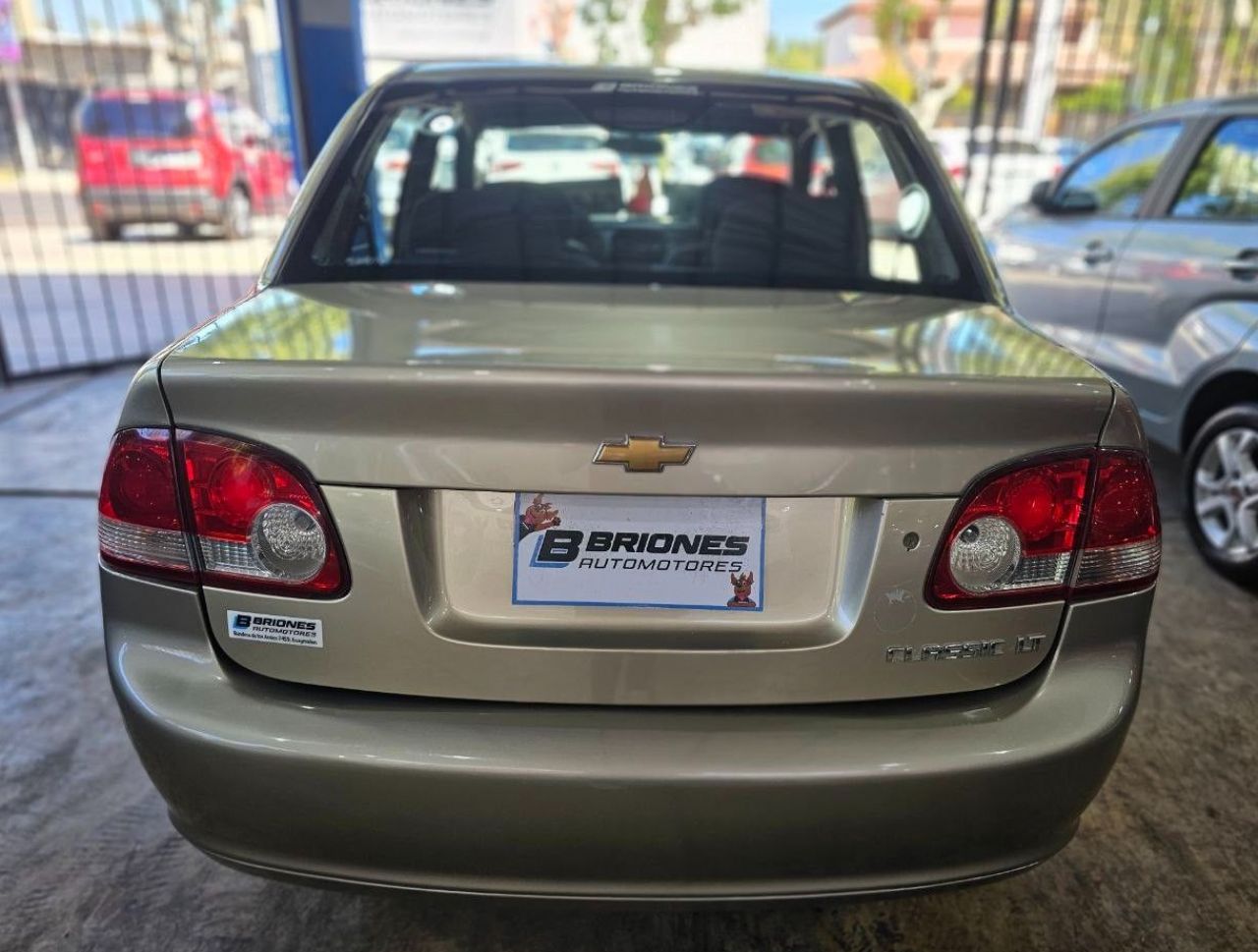 Chevrolet Classic Usado en Mendoza, deRuedas