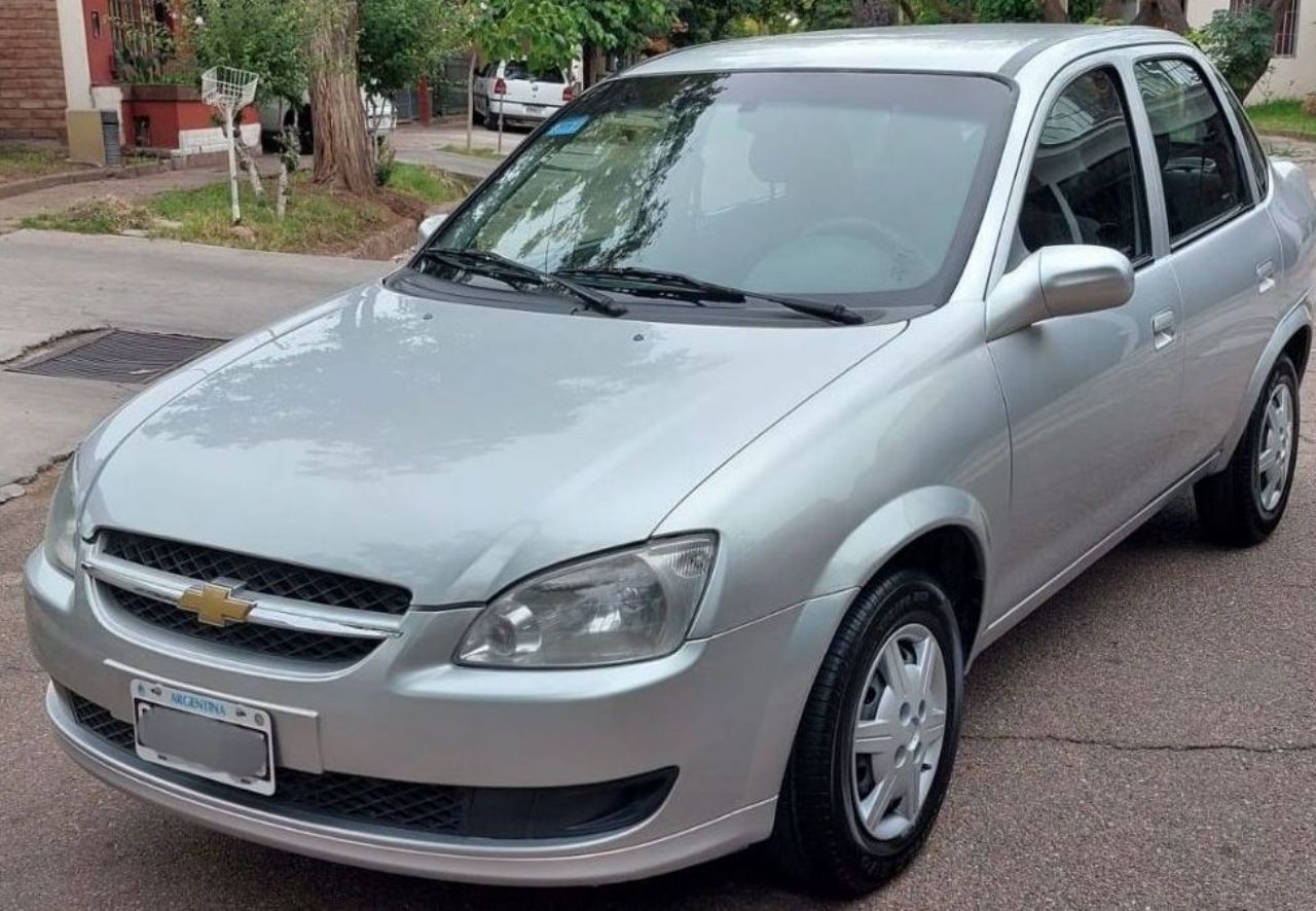 Chevrolet Classic Usado en Mendoza, deRuedas