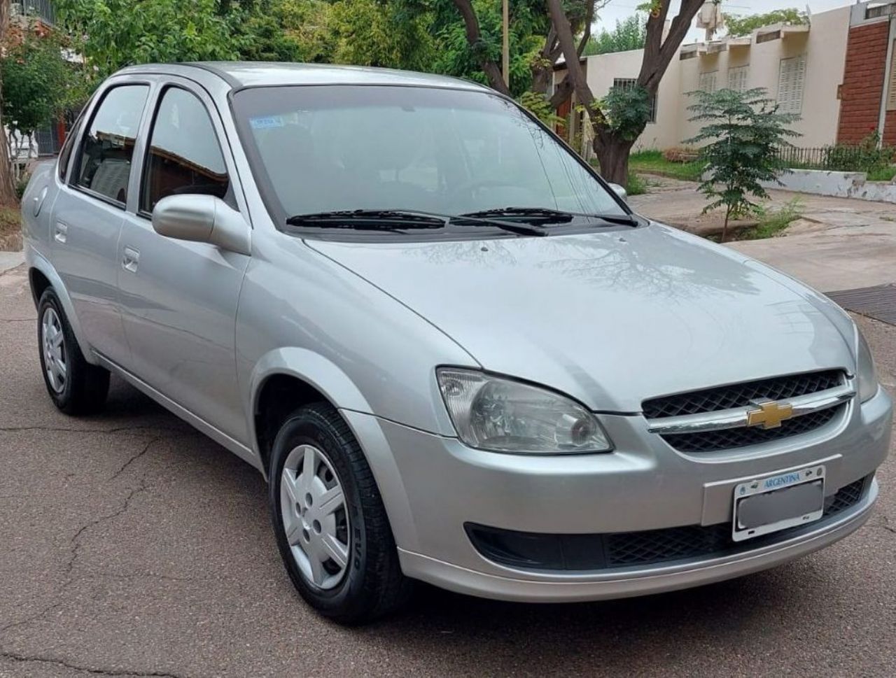 Chevrolet Classic Usado en Mendoza, deRuedas