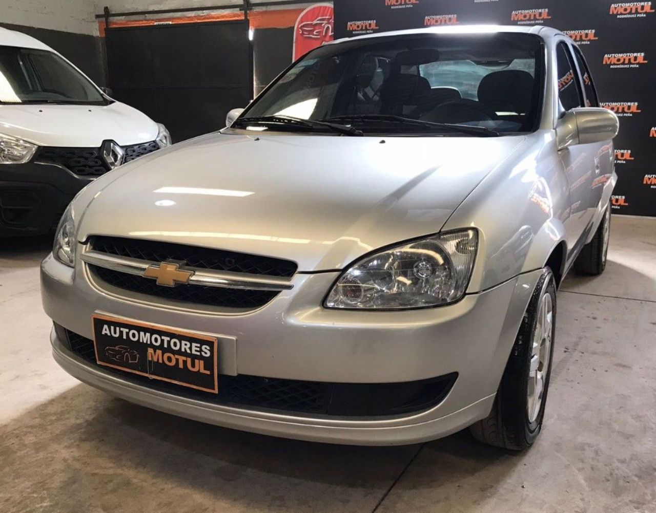 Chevrolet Classic Usado en Mendoza, deRuedas