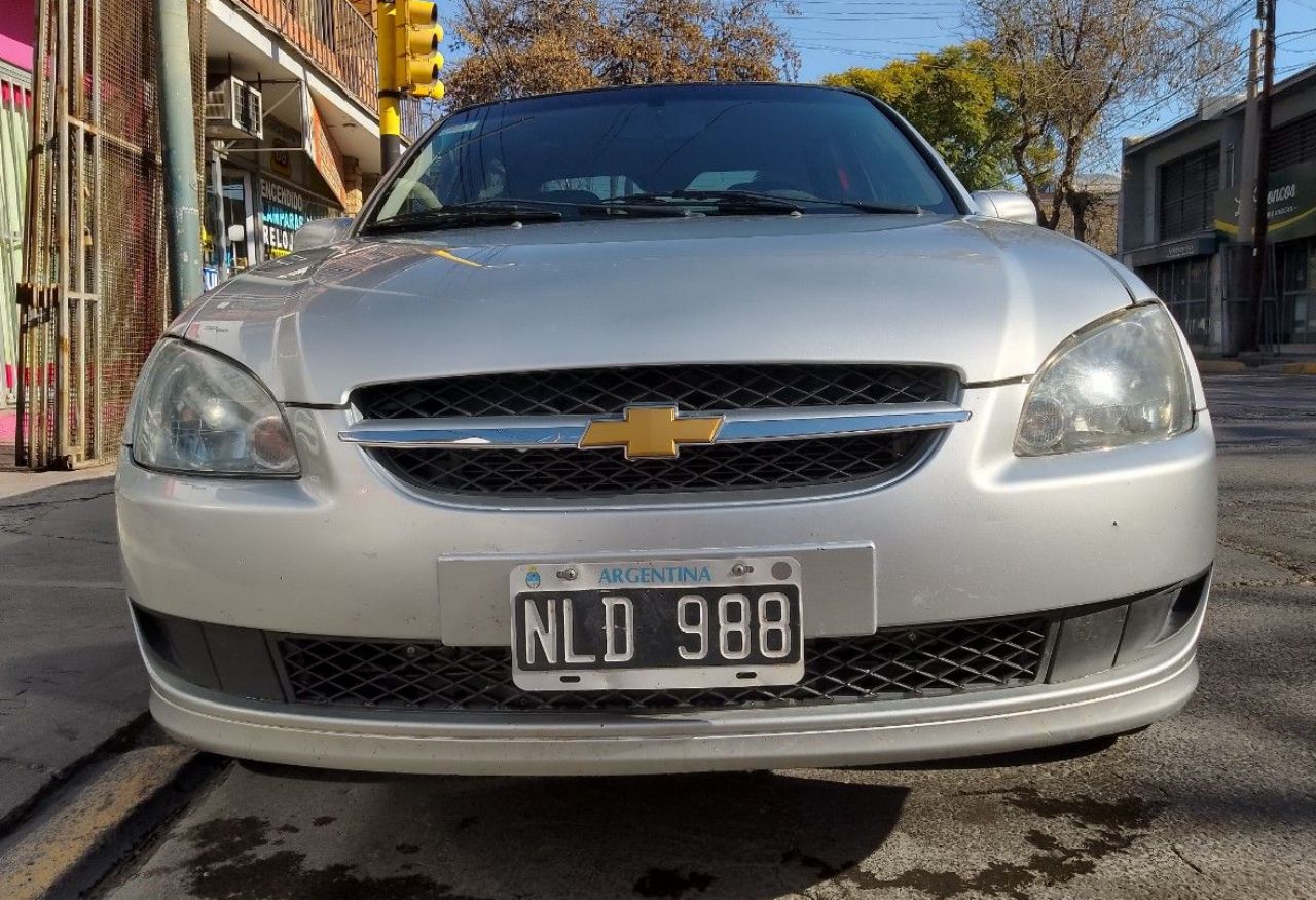 Chevrolet Classic Usado en Mendoza, deRuedas