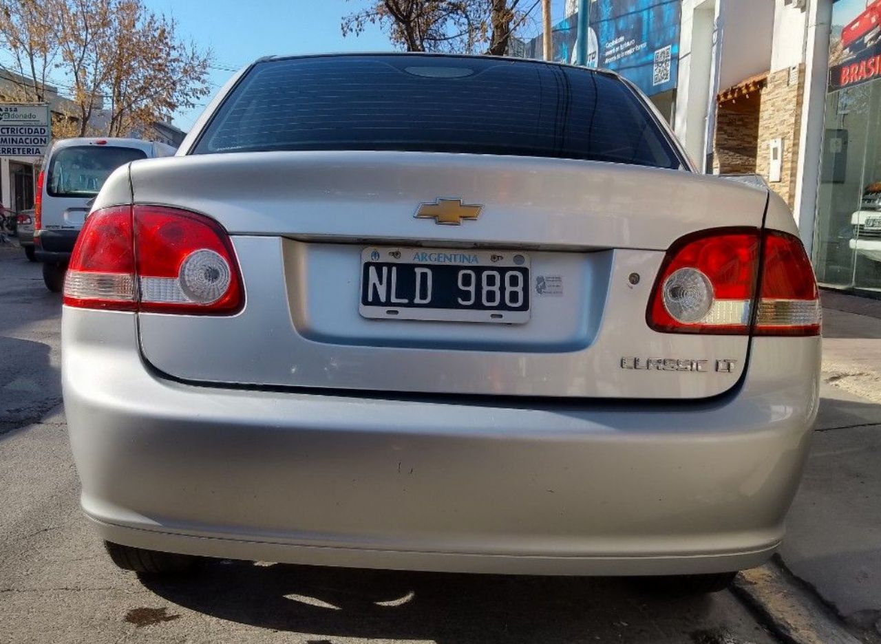Chevrolet Classic Usado en Mendoza, deRuedas
