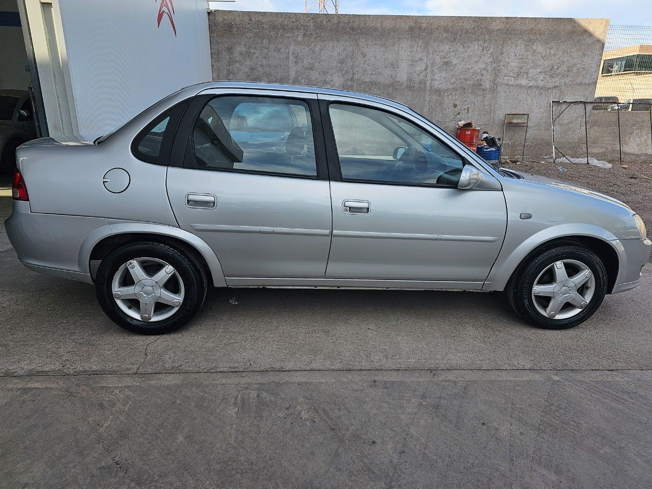 Chevrolet Classic Usado en Mendoza, deRuedas
