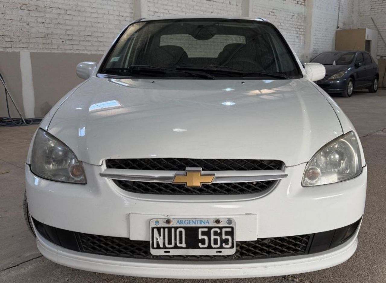 Chevrolet Classic Usado Financiado en Mendoza, deRuedas