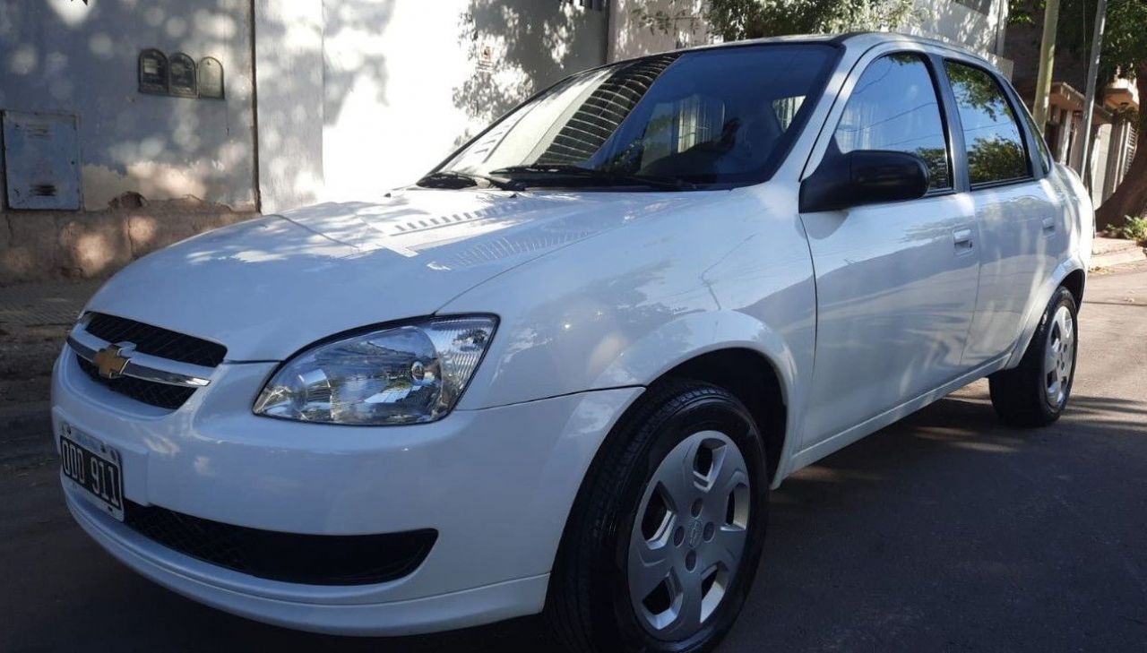 Chevrolet Classic Usado Financiado en Mendoza, deRuedas