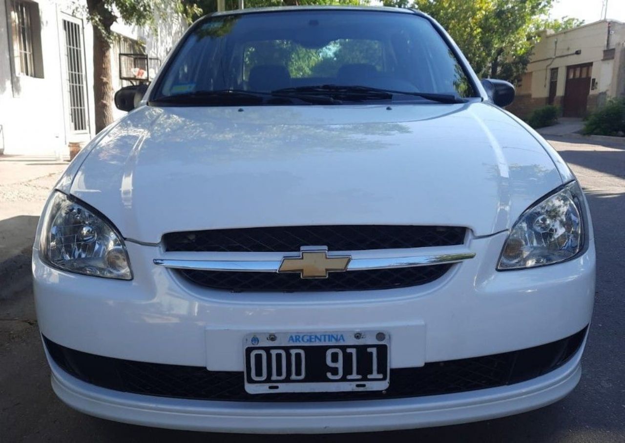 Chevrolet Classic Usado Financiado en Mendoza, deRuedas