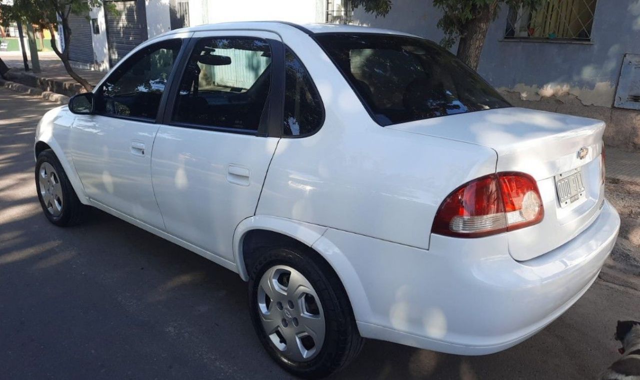 Chevrolet Classic Usado Financiado en Mendoza, deRuedas
