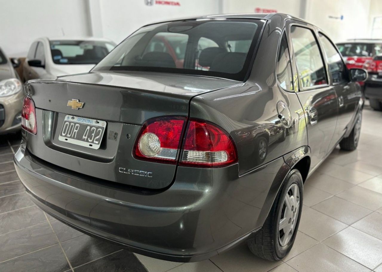 Chevrolet Classic Usado en Mendoza, deRuedas