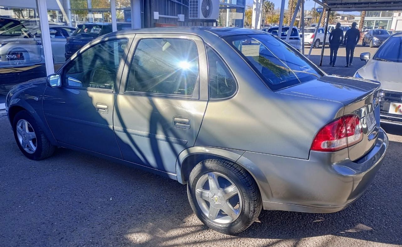 Chevrolet Classic Usado en Mendoza, deRuedas