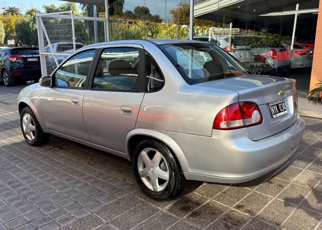 Chevrolet Classic Usado Financiado en Mendoza, deRuedas