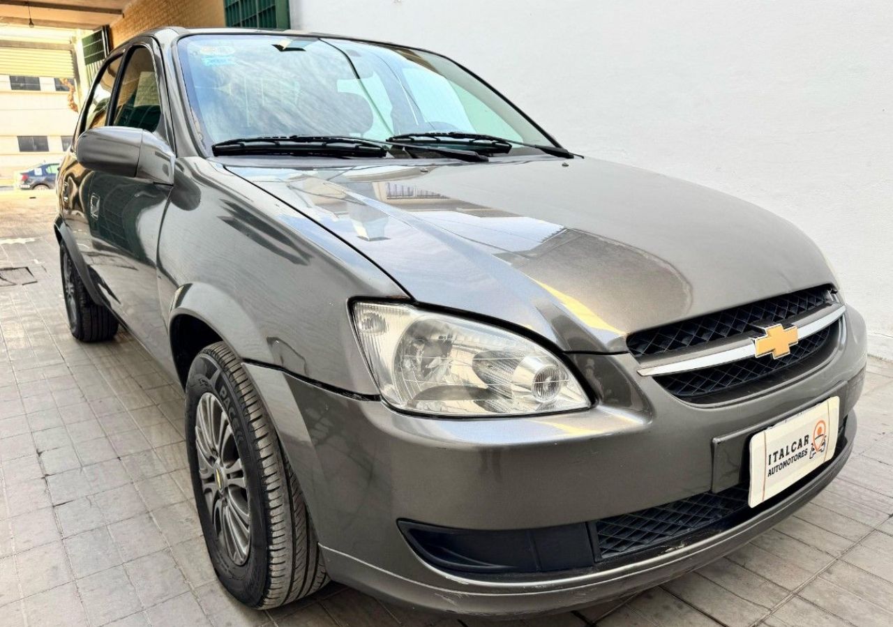 Chevrolet Classic Usado Financiado en Mendoza, deRuedas