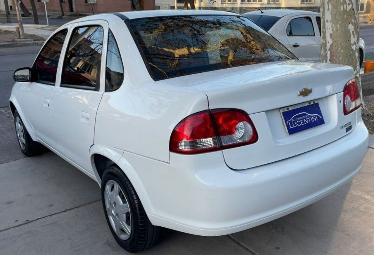 Chevrolet Classic Usado Financiado en Mendoza, deRuedas